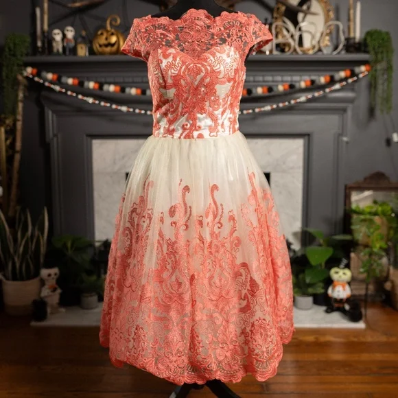 Chi Chi London Coral Lace Dress - 4